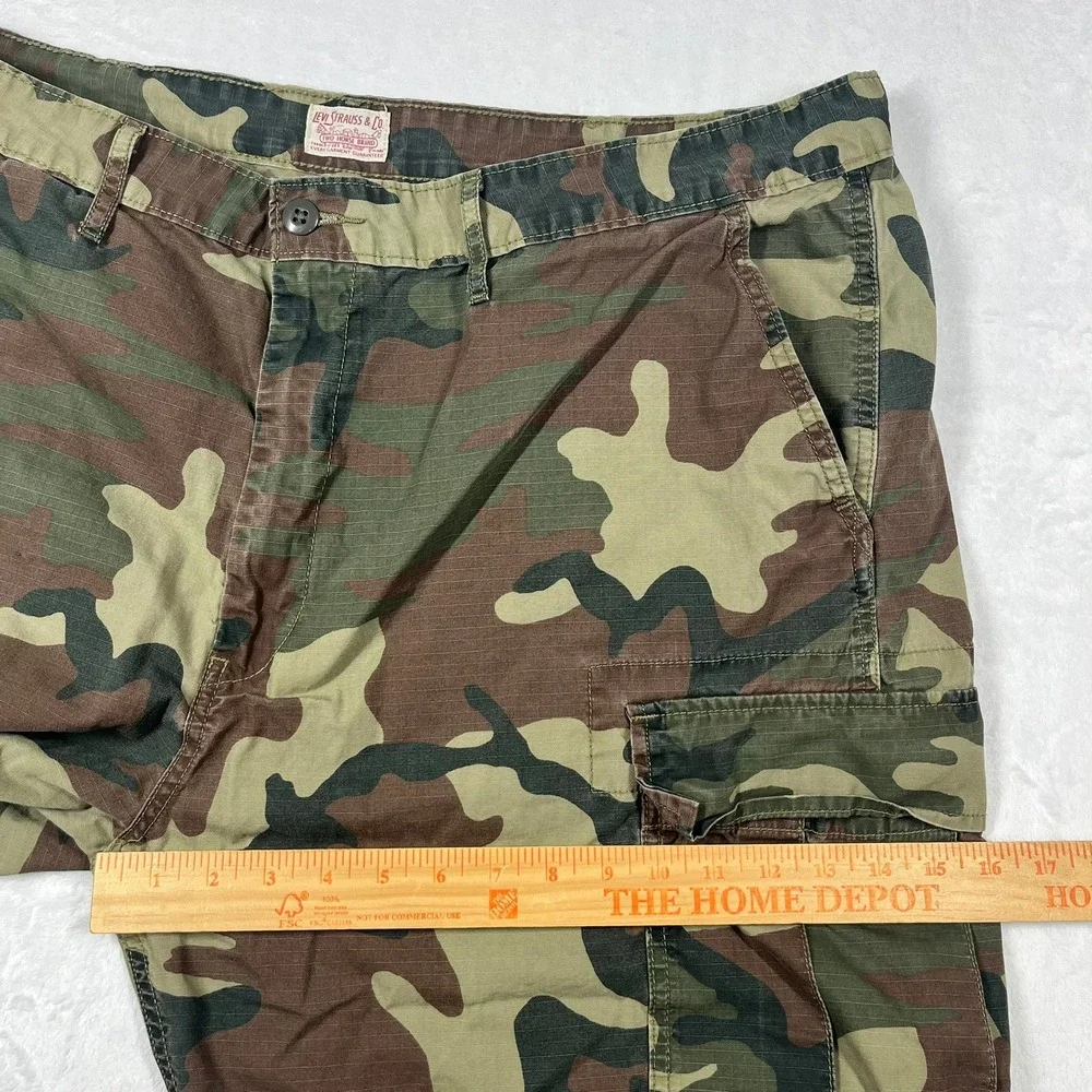 Levi's Camo Ripstop Cargo Shorts Mens 44 Woodland Camouflage Utility 9.5